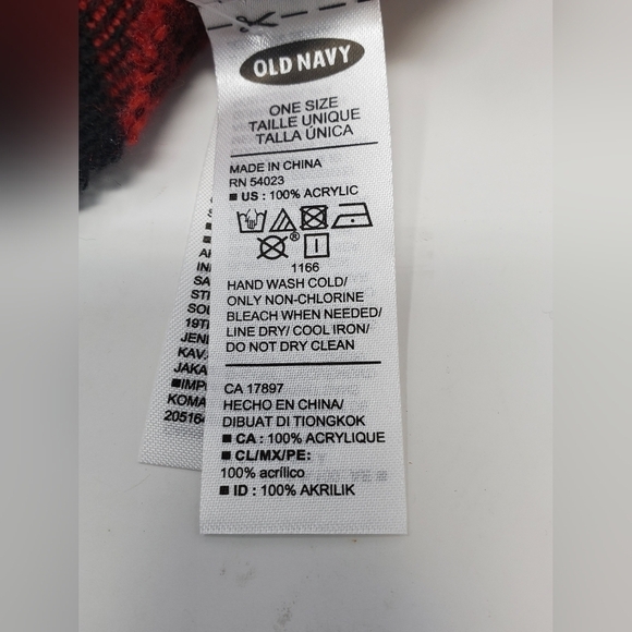 NWT OLD NAVY RED & BLACK BUFFALO PLAID SCARF LONG CHRISTMAS FESTIVE WOMEN OS - Picture 6 of 10